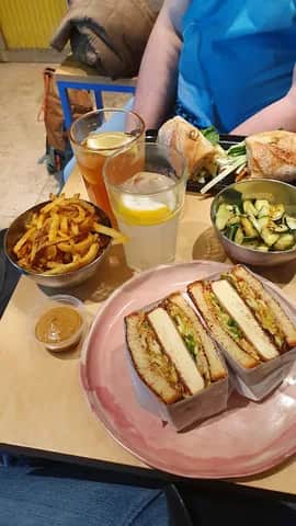 BouBou's Sandwich Club, Lissabon