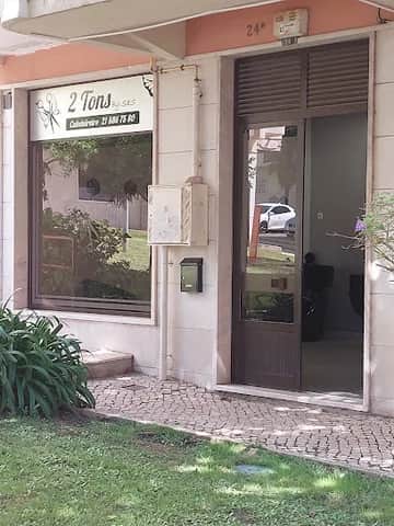 2 Tons, Lisbon