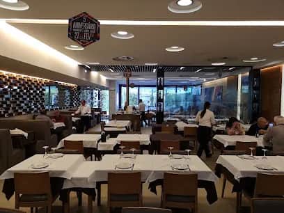 Madureira's, Oporto