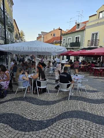 A Madrugada, Lisbon