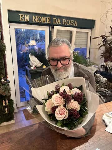 Em Nome da Rosa, 里斯本