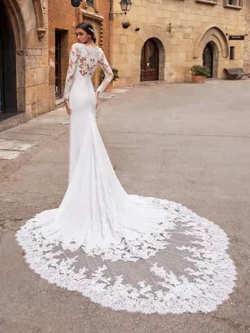 Pronovias, Porto
