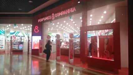Perfumes & Companhia, Porto