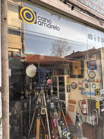 Cano Amarelo, Oporto