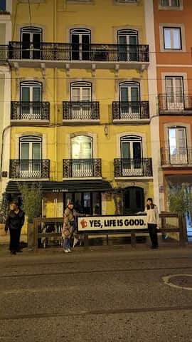 Ali-jo, Lisbon