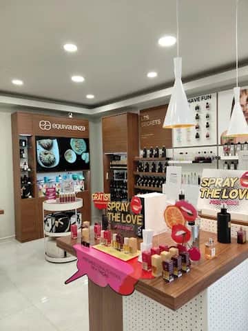Equivalenza, 里斯本