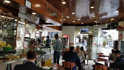 Locarno - Café Snack-Bar, Oporto