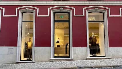 COS, Lissabon