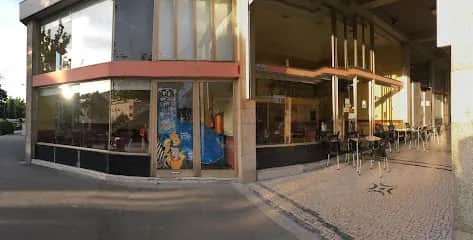 Café Sol Poente, Porto