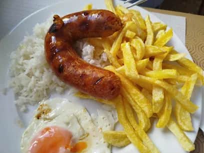 Café Restaurante Universal, Oporto