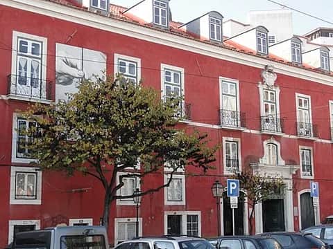 Fundação Ricardo do Espírito Santo Silva, 里斯本