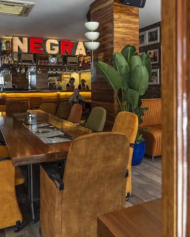 Negra Café, Porto