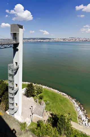 Miradouro Luís de Queirós, 里斯本