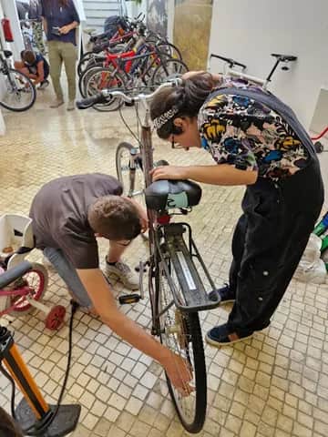 Cicloficina de Almada - Oficina Comunitária, Lissabon