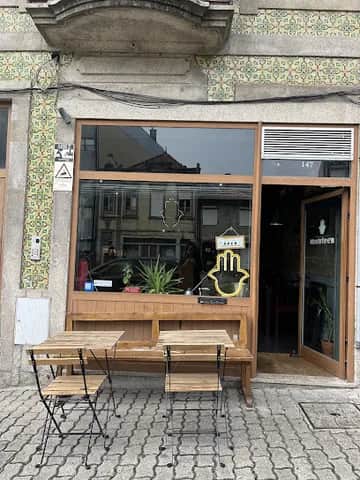 Monteen, Oporto