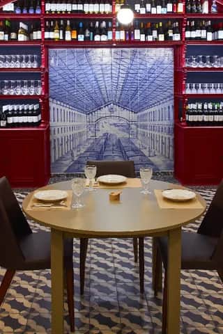 Taberna Albricoque, Lissabon