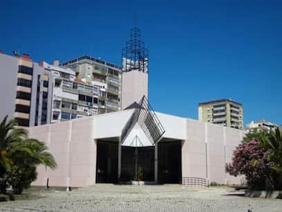Igreja Paroquial de São Tomás Aquino, 里斯本