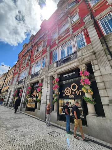 Plácido, Porto