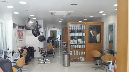 Guilhermina Cabeleireiros, 里斯本