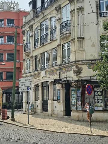 A concorrente, Lisbon
