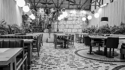 Capa na Baixa - Grill Cervejaria by Capa Negra, Oporto