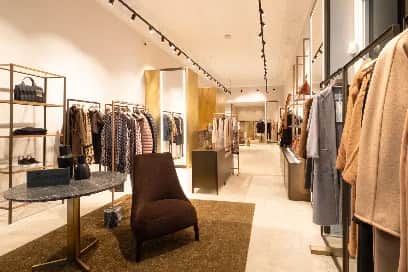 Max Mara, Porto