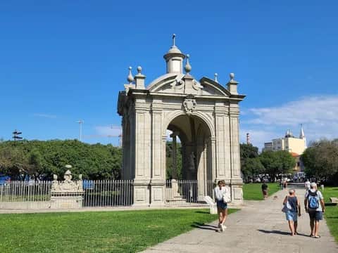 Senhor do Padrão, Porto