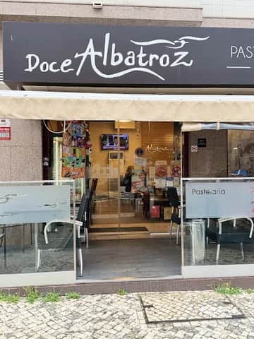 Doce Albatroz, Lisbon